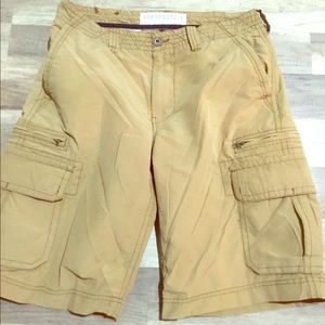 Aeropostale 32” Waist Tan Cargo Shorts